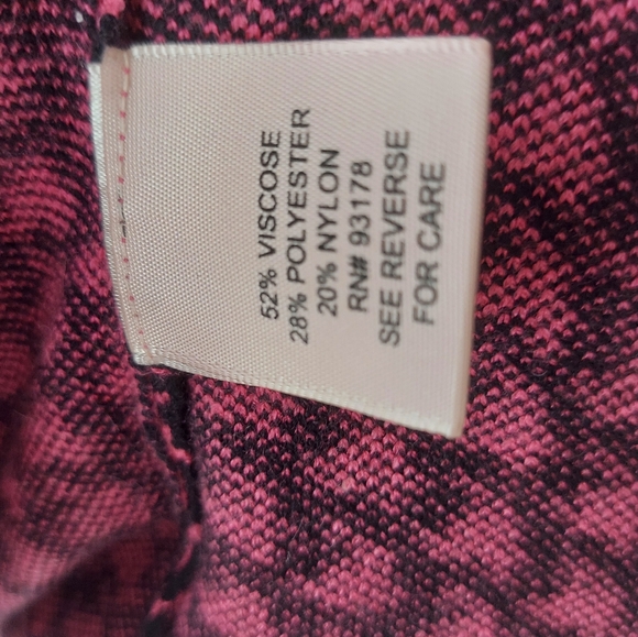 Philosophy Women's Pink & Black Knit Houndstooth Pullover Sweater Size XS - Picture 5 of 5